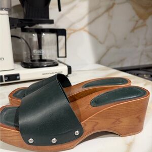 Splendid Green Wedge Sandals